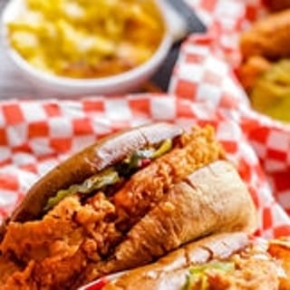 2 Neighbors Hot Chicken Favorites